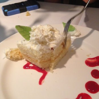 Linwoods - Passionfruit Cake - New American Near Me - Owings Mills, Maryland