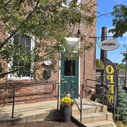 Ovedia Artisan Chocolates - Entrance