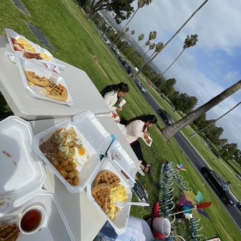Flo's Coffee Shop - Waffles chilaquiles - Diners Near Me - El Monte, California Flo's Coffee Shop - Waffles chilaquiles - Diners Near Me - El Monte, California