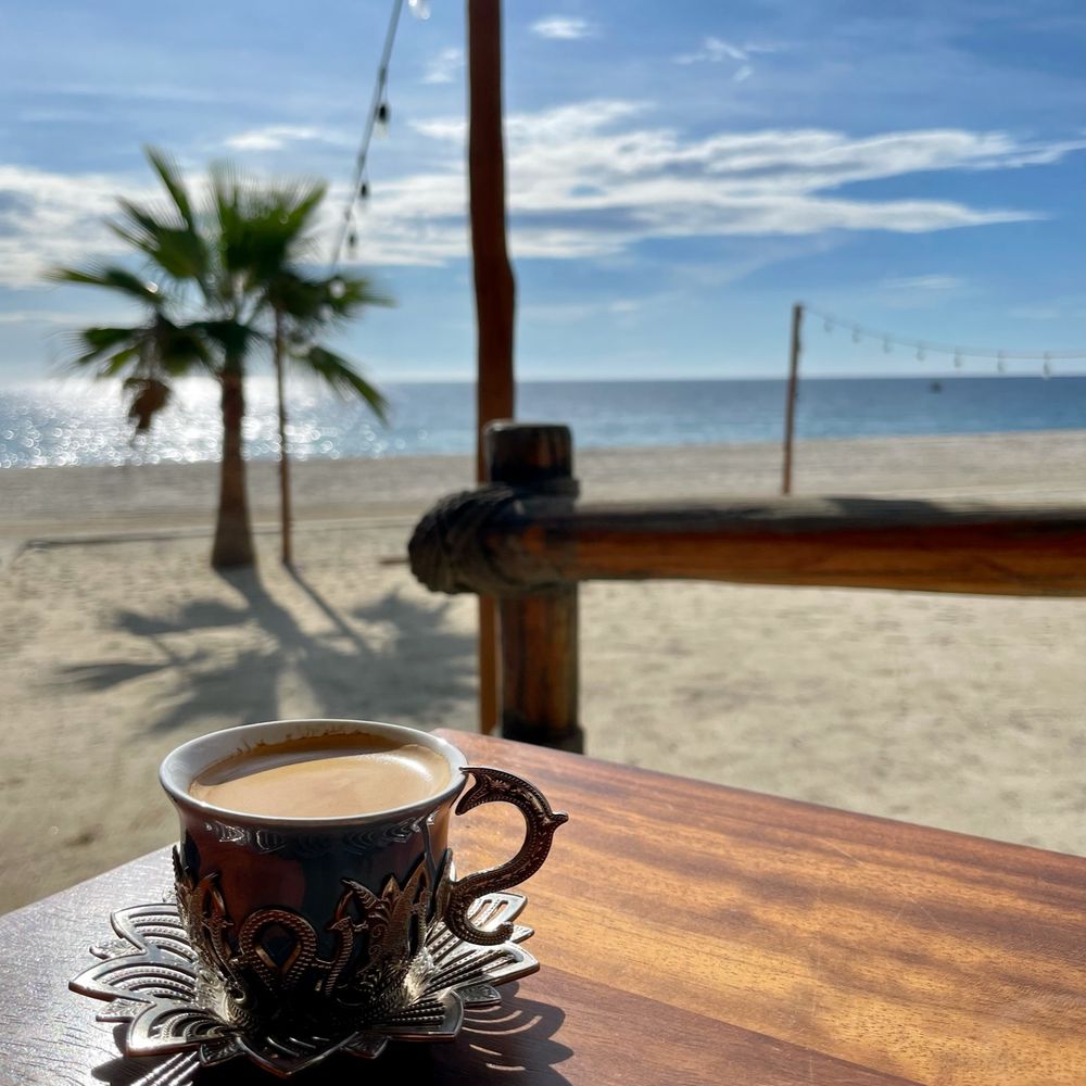 La Playa - Tiki Bars Near Me - Los Barriles, BCS