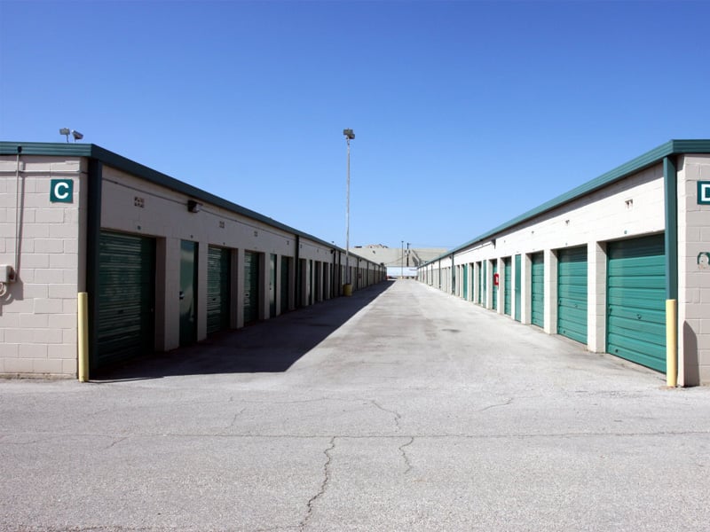 GREAT VALUE STORAGE Updated September 2024 12 Photos 613 North