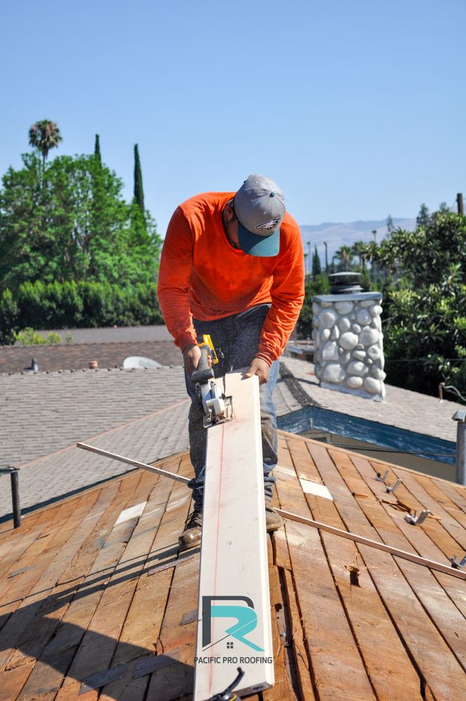 Slide of Pacific Pro Roofing
