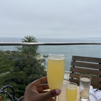 Duke's La Jolla - Island mimosas - New American Near Me - La Jolla, California Duke's La Jolla - Island mimosas - New American Near Me - La Jolla, California