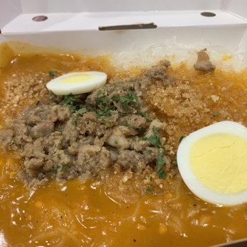 Jollibee - Saddest Fiesta Palabok ever...missing shrimp and kalamansi. - Chicken Shop Near Me - Jacksonville, Florida