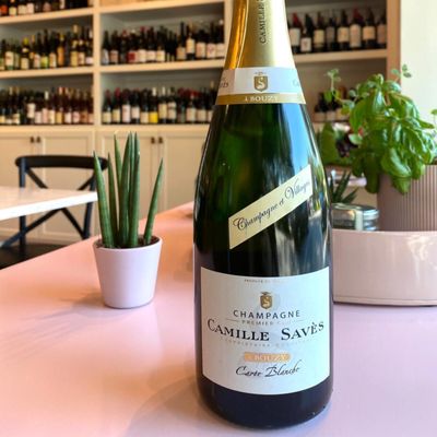 Trova Wine + Market by null