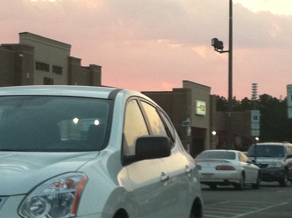 FORT BRAGG EXCHANGE AAFES Updated September 2024 6543 Chute St, Fort Bragg, North Carolina