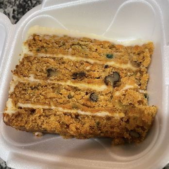 Peter Pan Diner - Carrot Cake - Diners Near Me - Fort Lauderdale, Florida