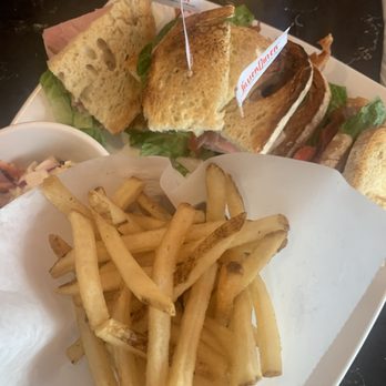 Silver Diner - Turkey club with fries - Diners Near Me - Greenbelt, Maryland Silver Diner - Turkey club with fries - Diners Near Me - Greenbelt, Maryland
