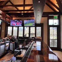 Overlook Restaurant