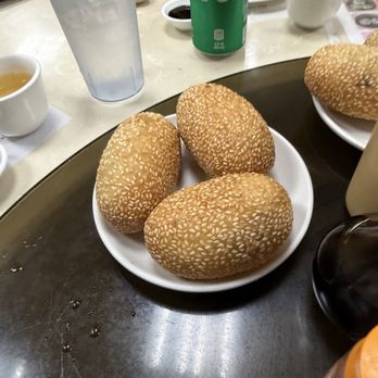 Mei Sum Dim Sum - Mochi balls - Dim Sum Near Me - Honolulu, Hawaii Mei Sum Dim Sum - Mochi balls - Dim Sum Near Me - Honolulu, Hawaii