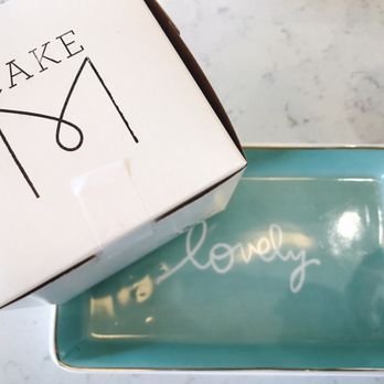 cakeM - Patisserie/Cake Shop Near Me - Honolulu, Hawaii