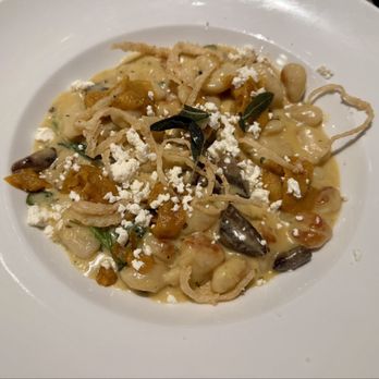 Cooper’s Hawk Winery & Restaurant - Butternut squash gnocchi - Wine Bars Near Me - Woodbridge, Virginia Cooper’s Hawk Winery & Restaurant - Butternut squash gnocchi - Wine Bars Near Me - Woodbridge, Virginia