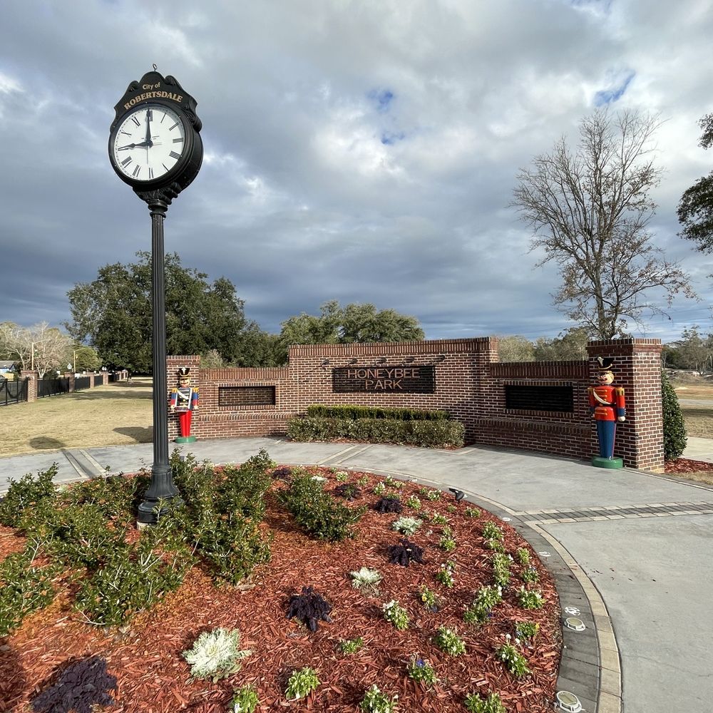 Honey Bee Park - Honey Bee Park - Parks Near Me - Robertsdale, Alabama Honey Bee Park - Honey Bee Park - Parks Near Me - Robertsdale, Alabama
