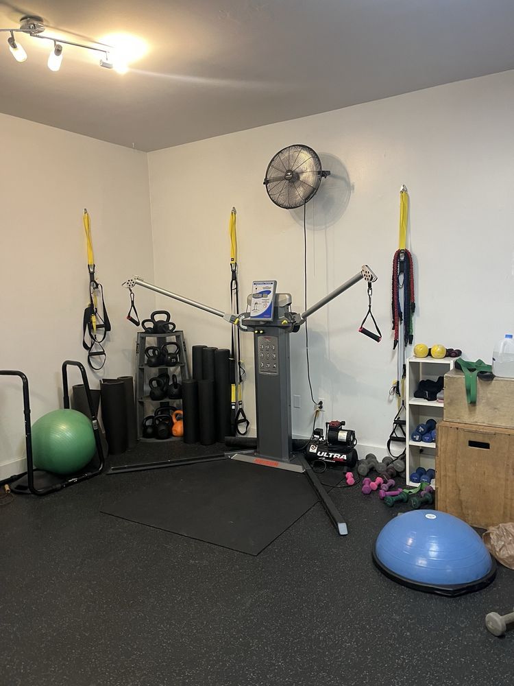 Islamorada Fitness Logo