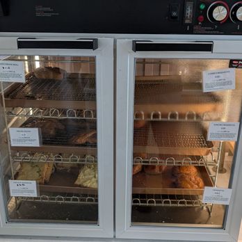 Tous les Jours - Hot items - Patisserie/Cake Shop Near Me - Vancouver, Washington