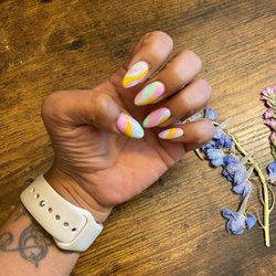 RiNo Nail Bar - Acrylic nails