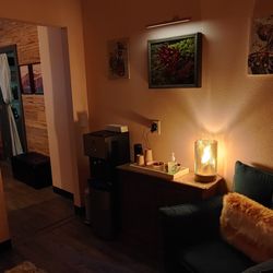 Rapture Massage & Bodyworks - Our waiting area