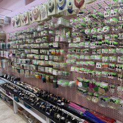 Earrings Plaza - Accessories