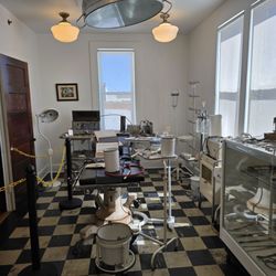 Holmes Medical Museum