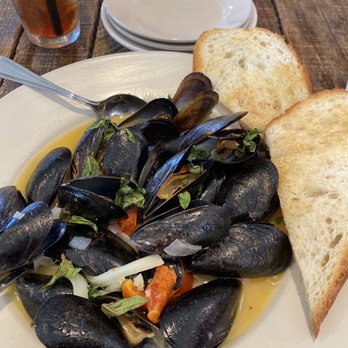Bartlett's Fish Camp - French style mussels - Seafood Near Me - Michigan City, Indiana Bartlett's Fish Camp - French style mussels - Seafood Near Me - Michigan City, Indiana