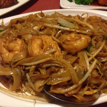 China Kitchen - House chow fun - Szechuan Near Me - Ventura, California