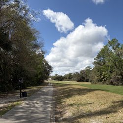 Twin Rivers Golf Club