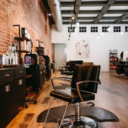 Salon stations