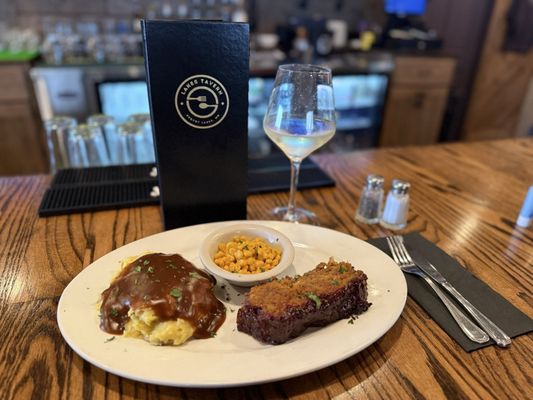 Lakes Tavern by null