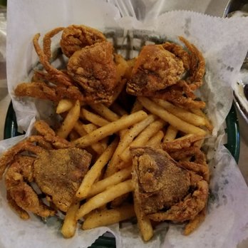 The Boiling Crab - Cajun/Creole Near Me - Burbank, California