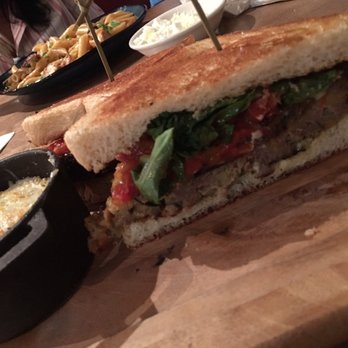 Grillsmith - Carrollwood - Meatloaf sandwich with tomato bacon jam accompanied with jalapeño Mac n cheese - soo good!! - Steakhouses Near Me - Tampa, Florida