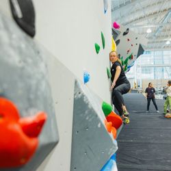 Tomo Bouldering Club