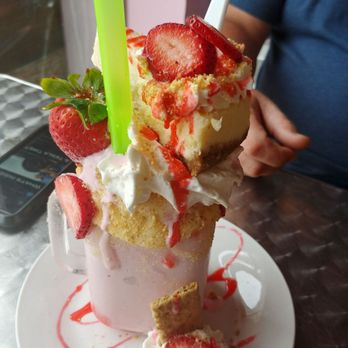 K & J's Elegant Pastries - Desserts Near Me - Birmingham, Alabama K & J's Elegant Pastries - Desserts Near Me - Birmingham, Alabama