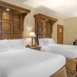 Best Western Premier Mariemont Inn - Accessible 2 Queen