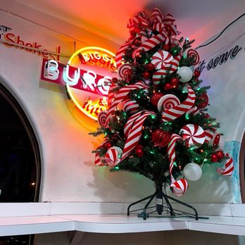 Biggie's Burgers - Burgers Near Me - San Clemente, California Biggie's Burgers - Burgers Near Me - San Clemente, California