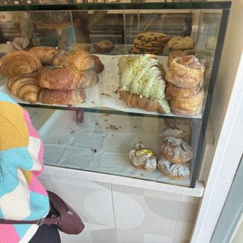White Sparrow Coffee - Baked goods - Coffee Roasteries Near Me - Tustin, California White Sparrow Coffee - Baked goods - Coffee Roasteries Near Me - Tustin, California