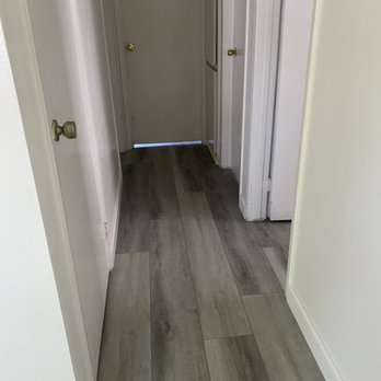 Natural Flooring - Hallway - Flooring Near Me - Santa Clarita, California