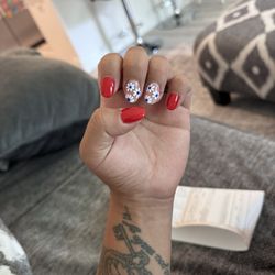 Ocean Nails - Fresh nails for 4th of July