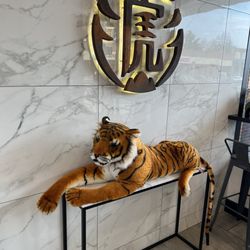 Tiger Sugar - Tiger plush near the entrance