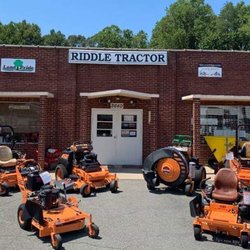 Riddle Tractor - Our Front Door!