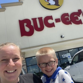 Buc-ee’s - Gas Stations Near Me - Sevierville, Tennessee