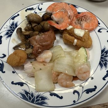 China King - Food from buffet line - Chinese Near Me - Tulsa, Oklahoma China King - Food from buffet line - Chinese Near Me - Tulsa, Oklahoma