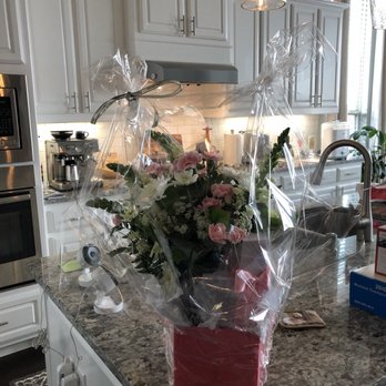 Edwards Floral Design - Florists Near Me - Mckinney, Texas Edwards Floral Design - Florists Near Me - Mckinney, Texas