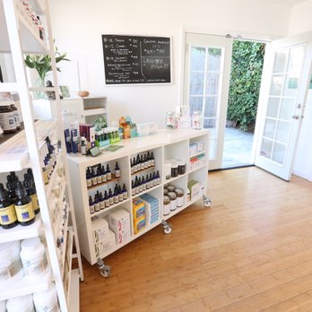 Cory Reddish, ND - Feel Better HQ - The ApotheCory - Naturopathic/Holistic Near Me - Venice, California Cory Reddish, ND - Feel Better HQ - The ApotheCory - Naturopathic/Holistic Near Me - Venice, California
