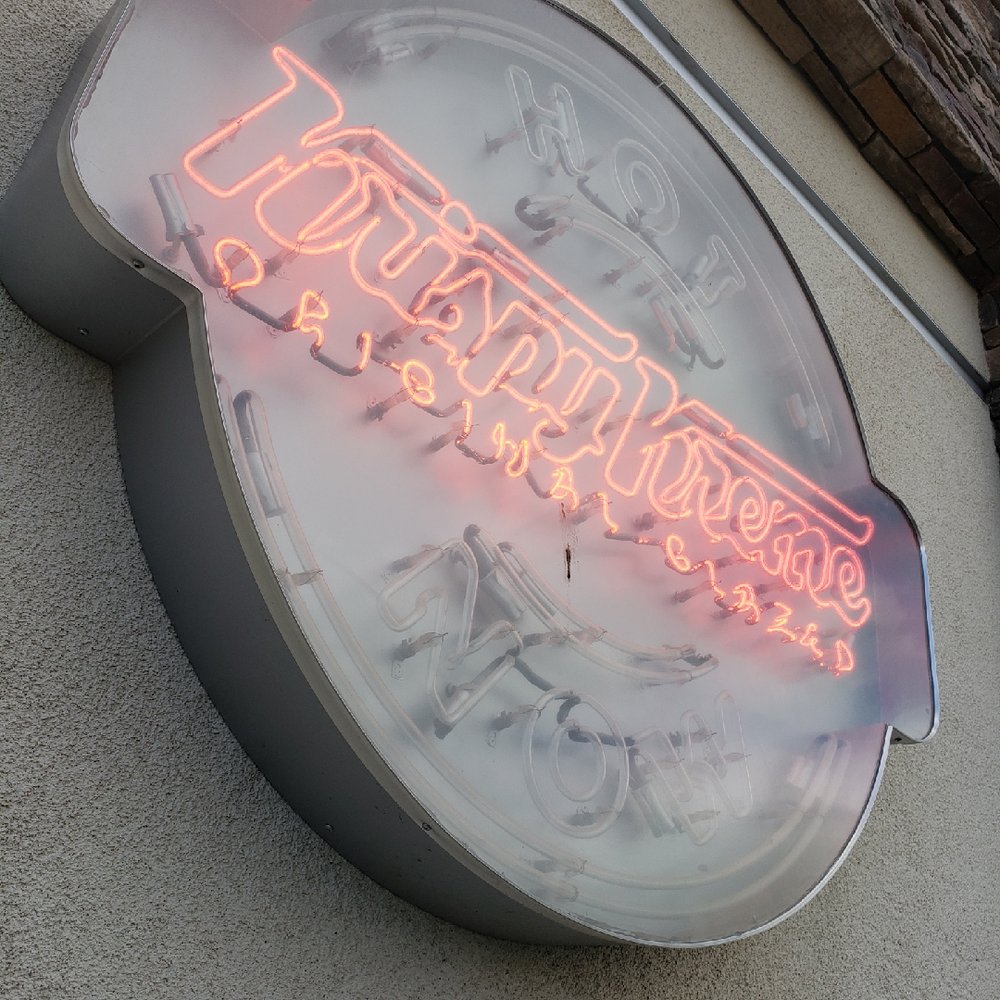 Krispy Kreme - I've NEVER seen the HOT sign lit up here before...? - Donuts Near Me - Victorville, California