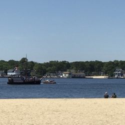 Windward Beach - The beach at Windward Park