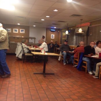 King Gyros - people sitting at tables in a restaurant - Greek Near Me - Marion, Indiana King Gyros - people sitting at tables in a restaurant - Greek Near Me - Marion, Indiana