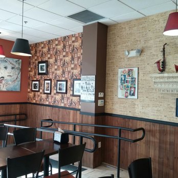 Stromboli's Restaurant - Entryway with accessible ramp. - Pizza Near Me - Rochester, New York Stromboli's Restaurant - Entryway with accessible ramp. - Pizza Near Me - Rochester, New York