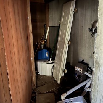 HB Junk Hauling services - Before cleanout - Junk Removal & Hauling Near Me HB Junk Hauling services - Before cleanout - Junk Removal & Hauling Near Me