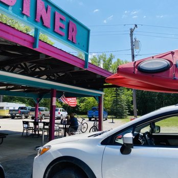 Lefty's Diner - Outdoor seating next to back parking - Diners Near Me - Caseville, Michigan