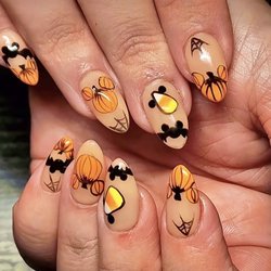 Kim Nails & Beauty Lounge - Looking for a top-rated nail salon in Emeryville? Kim Nails & Beauty Lounge offers beautiful gel manicures, spa pedicures, Gel-X extensions,